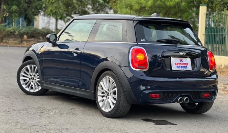 
								BMW MINI COOPER 2017 full									