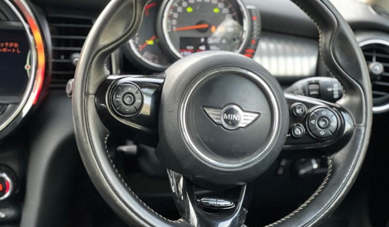 
								BMW MINI COOPER 2017 full									