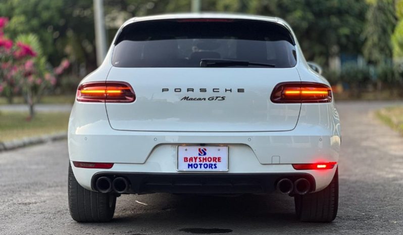 
								PORSCHE MACAN-GTS 2017 full									