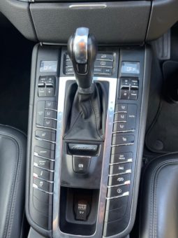 
										PORSCHE MACAN-GTS 2017 full									