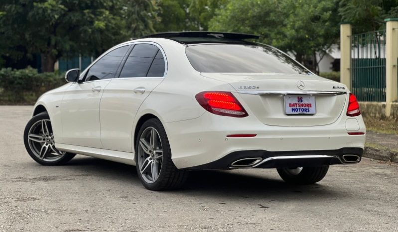 
								Mercedes Benz E350e 2018 full									