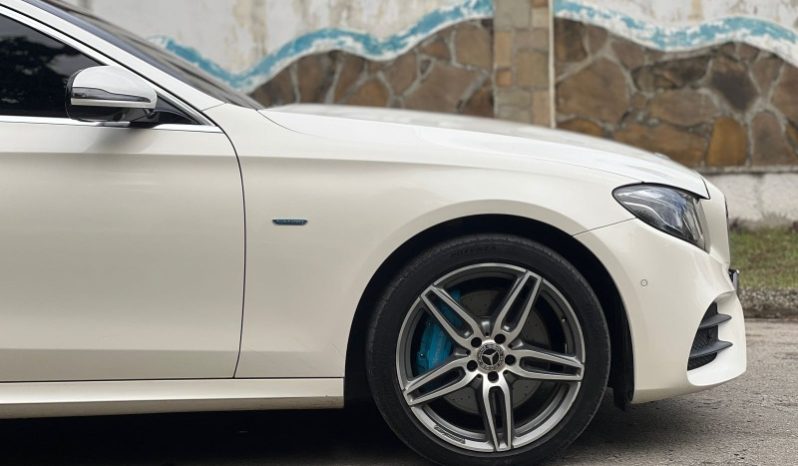 
								Mercedes Benz E350e 2018 full									