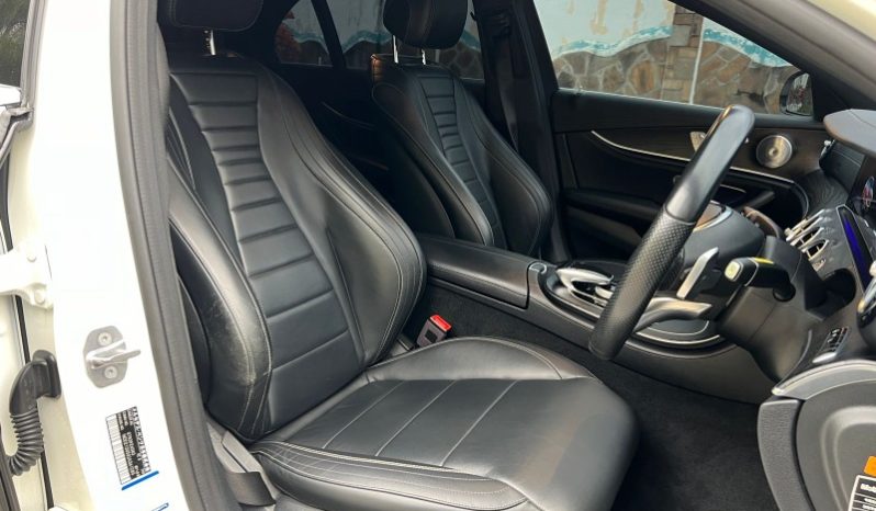 
								Mercedes Benz E350e 2018 full									