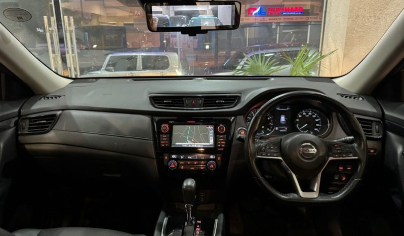 
								Nissan XTRAIL 2018 full									