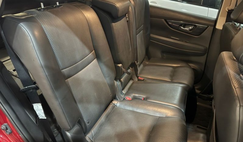 
								Nissan XTRAIL 2018 full									